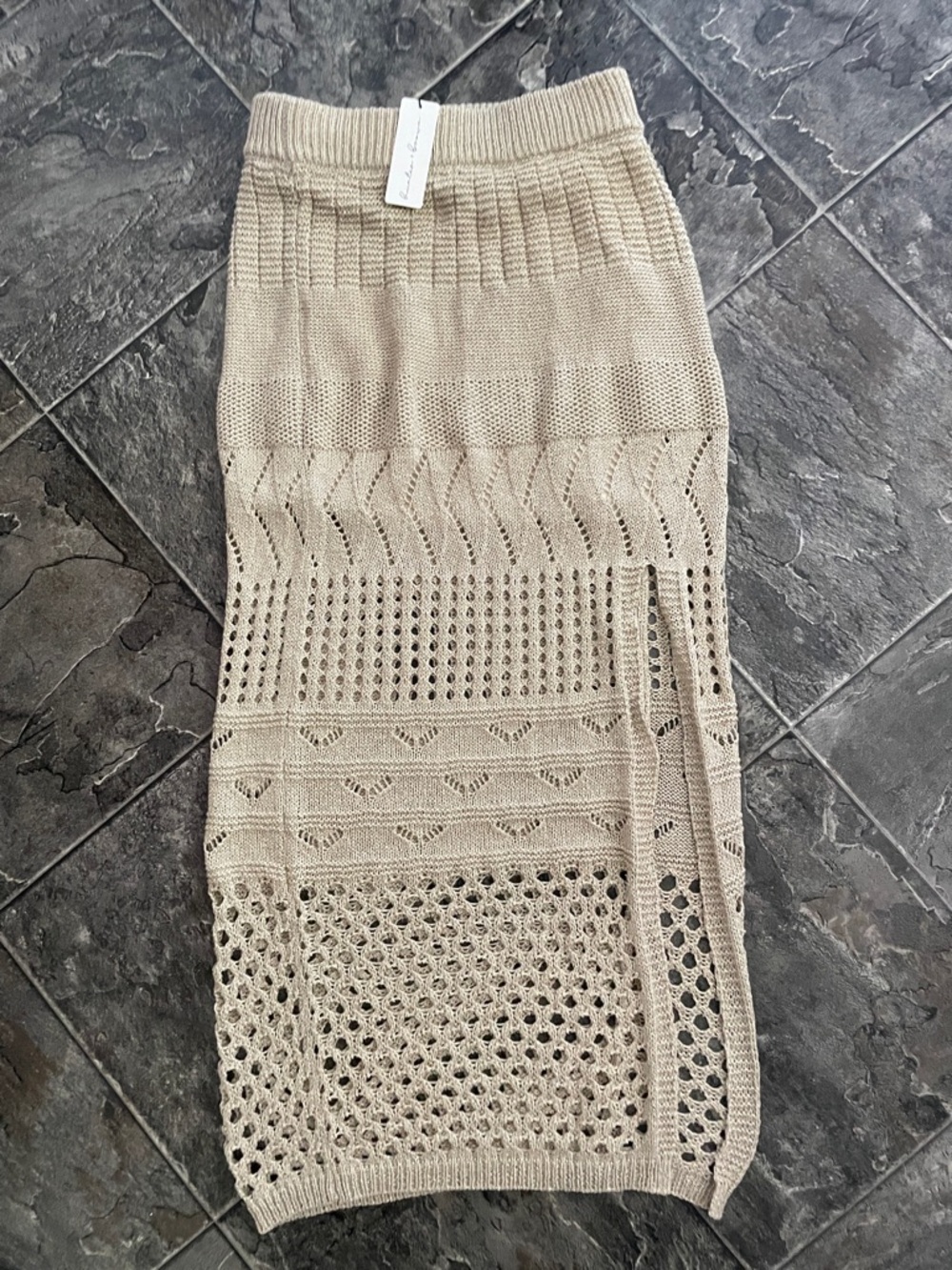 ⭐️NWT HUNTER & BROWN Boho Crochet Knit Neutral Oatmeal & Gold Sparkle Midi Skirt